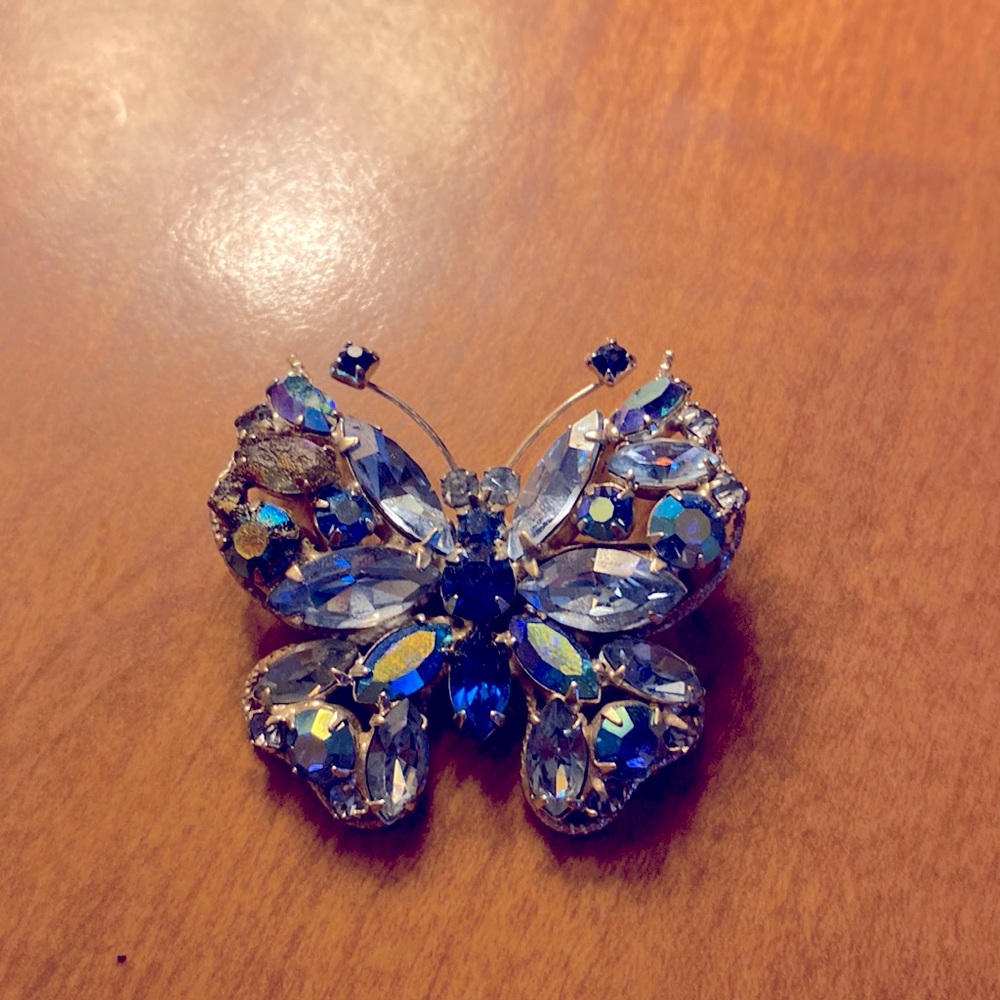 Butterfly pendent